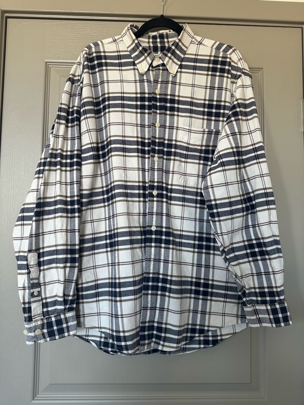 Eddie Bauer Plaid Flannel Shirt Men’s XL Classic Fit 100% Cotton Button Down - Picture 4 of 11